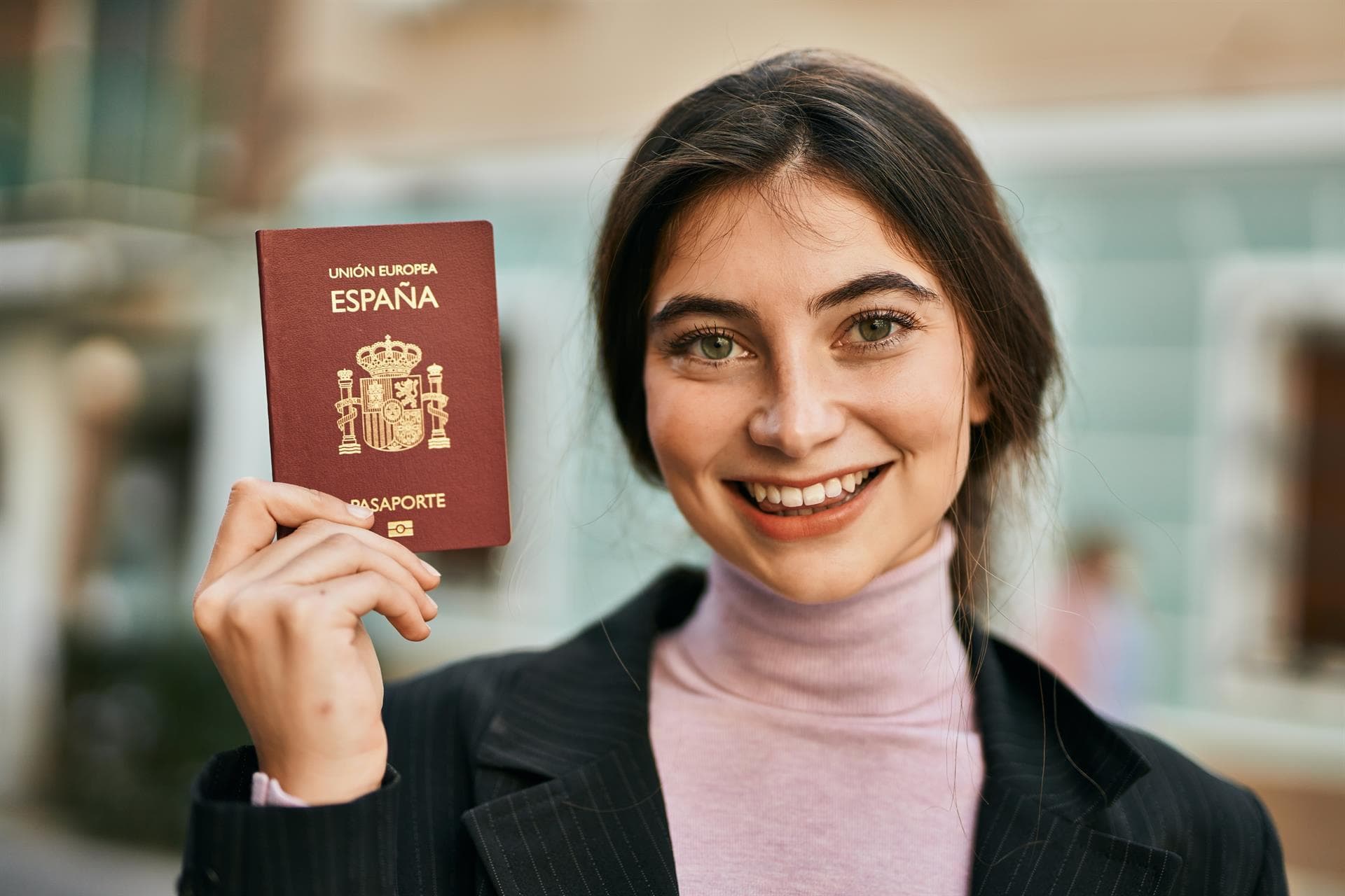 Asesoramiento extranjeros situación legal en España, abogada en Lugo